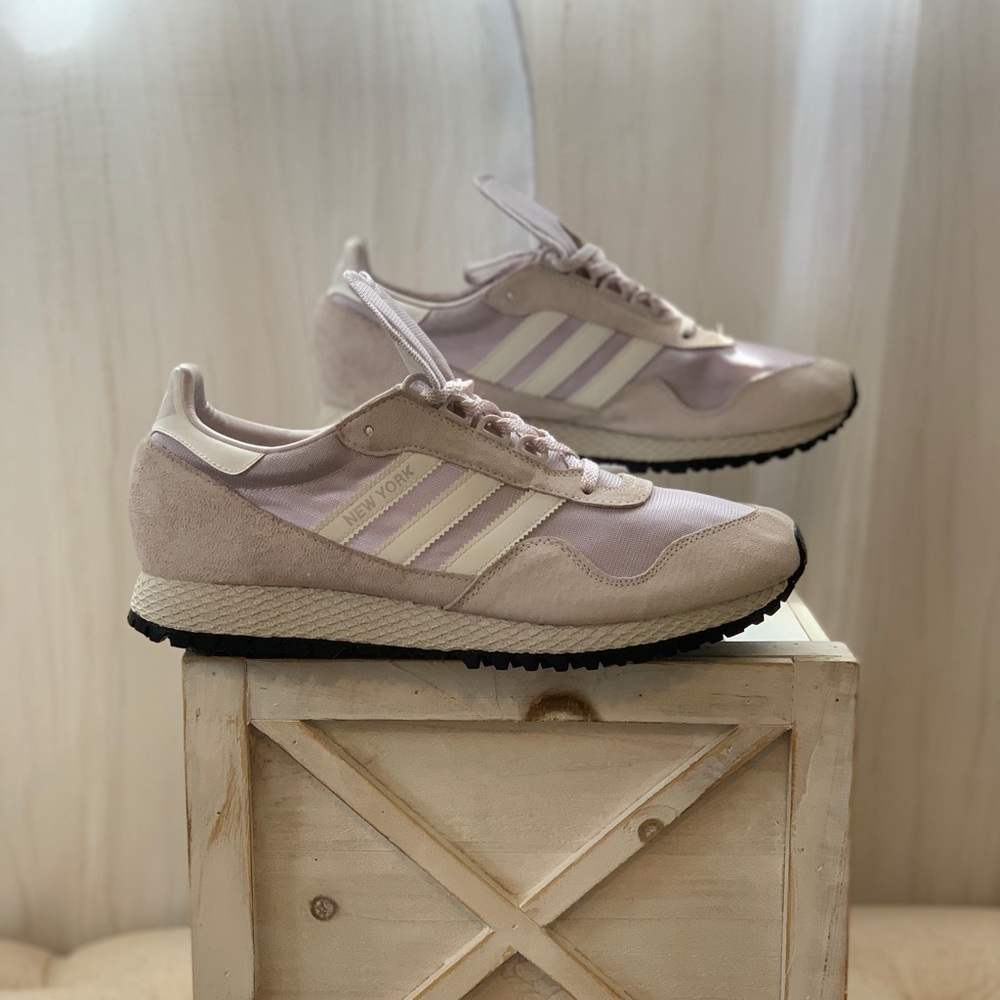 Adidas New York “ice purple”